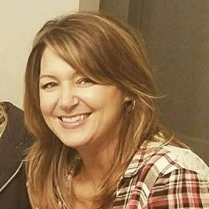 Meet your Posher, Sally